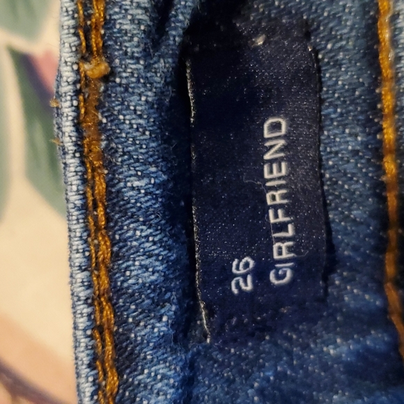 GAP GIRLFRIEND JEANS 26 - Picture 3 of 6